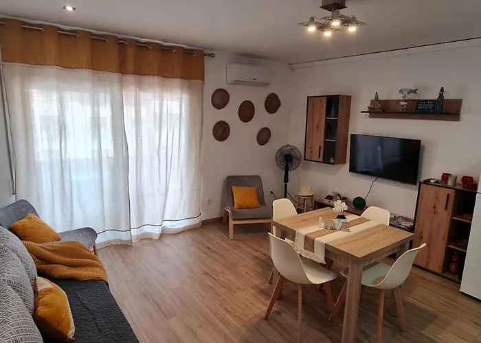 Luengihouse - Espectacular Apartamento Con Piscina